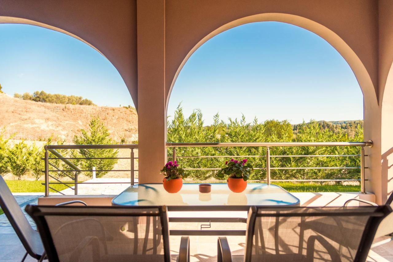 Villa Giannis วิตาลาเดส ภายนอก รูปภาพ